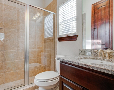 5711 Avon Landing Lane - Photo Thumbnail 46