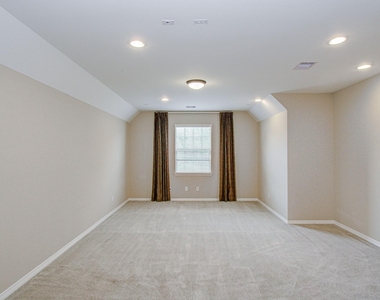 5711 Avon Landing Lane - Photo Thumbnail 39