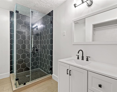 10319 Sand Pass Lane - Photo Thumbnail 10