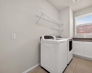 24518 Carlton Springs Lane - Photo Thumbnail 16