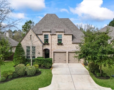 125 Russet Bend Place N - Photo Thumbnail 9