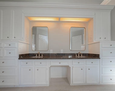 15714 Sylvan Lake Drive - Photo Thumbnail 37