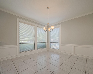 15714 Sylvan Lake Drive - Photo Thumbnail 12