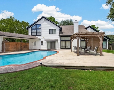 15714 Sylvan Lake Drive - Photo Thumbnail 47