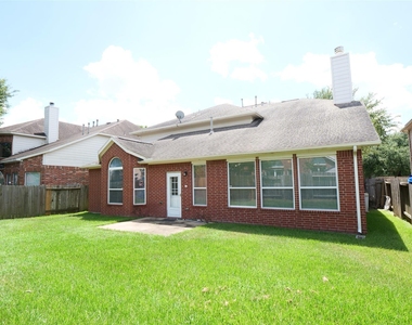 6119 Lakenshire Falls Lane - Photo Thumbnail 33