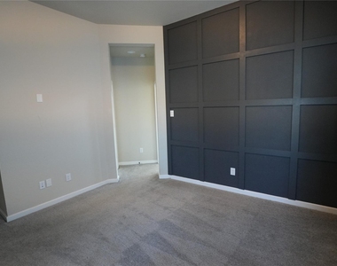 4910 Anders Lane - Photo Thumbnail 17