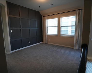 4910 Anders Lane - Photo Thumbnail 15