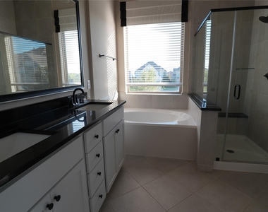4910 Anders Lane - Photo Thumbnail 4