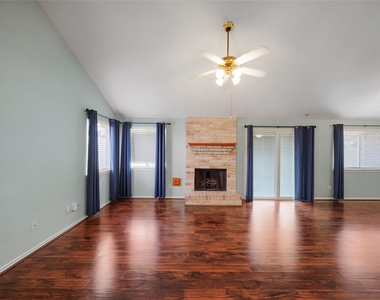 17206 Park Lodge Drive - Photo Thumbnail 2