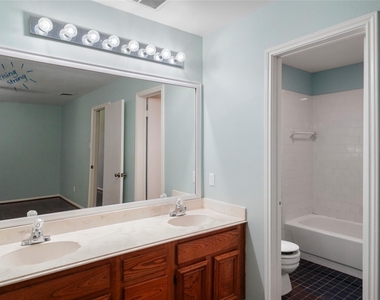 17206 Park Lodge Drive - Photo Thumbnail 14