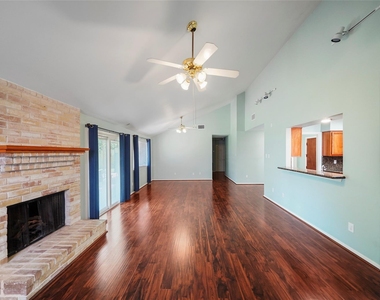 17206 Park Lodge Drive - Photo Thumbnail 5