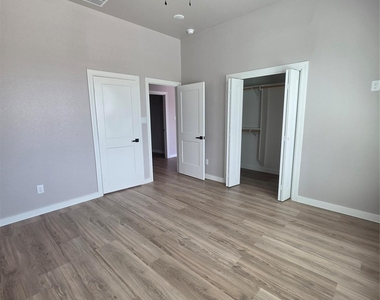 727 Road 5714 - Photo Thumbnail 8