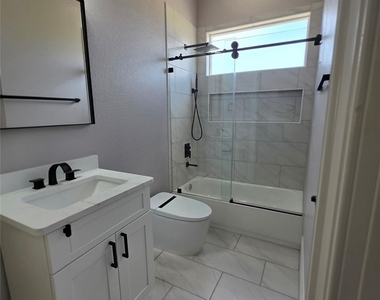727 Road 5714 - Photo Thumbnail 13