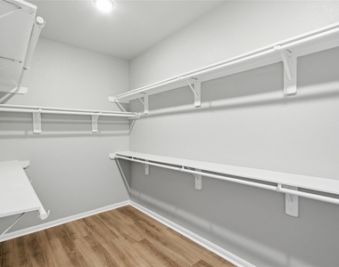 10406 Sill Prairie Drive - Photo Thumbnail 19