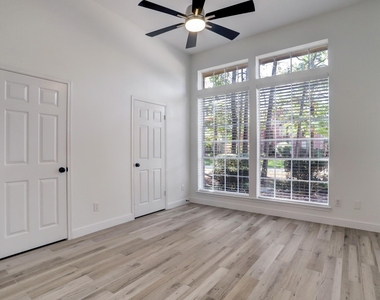 138 Summer Storm Place - Photo Thumbnail 15