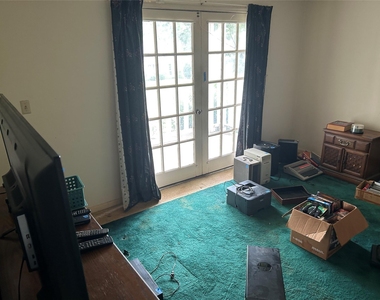 5203 Pine Arbor Drive - Photo Thumbnail 12