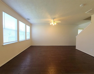 231 W Stedhill Loop - Photo Thumbnail 7
