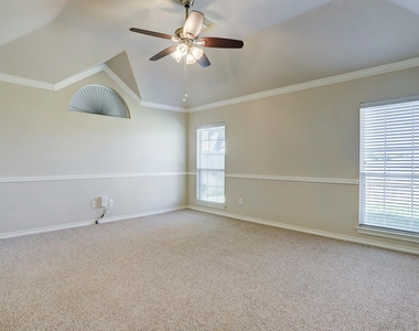 10606 Badger Canyon Drive - Photo Thumbnail 10