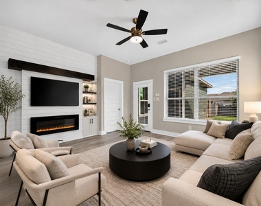 18410 Central Creek Drive Drive - Photo Thumbnail 16