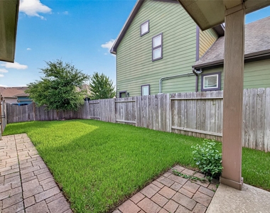 18410 Central Creek Drive Drive - Photo Thumbnail 35