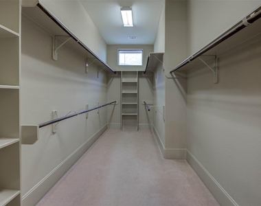 1809 W 24th Street - Photo Thumbnail 14