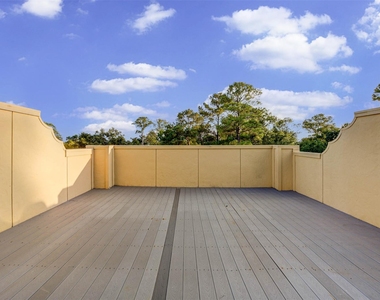 1809 W 24th Street - Photo Thumbnail 20