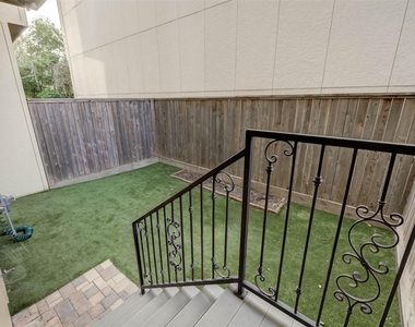 1809 W 24th Street - Photo Thumbnail 21