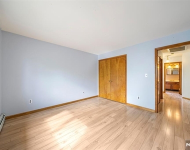 140 Allwood - Photo Thumbnail 24