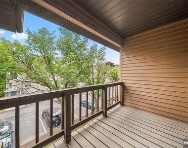 140 Allwood - Photo Thumbnail 27