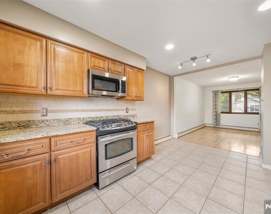 140 Allwood - Photo Thumbnail 14