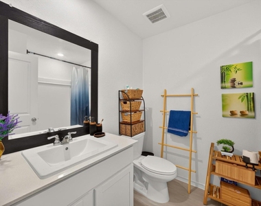 444 Texas Pecan Drive - Photo Thumbnail 7