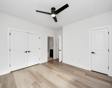 5630 Dolores Street - Photo Thumbnail 25