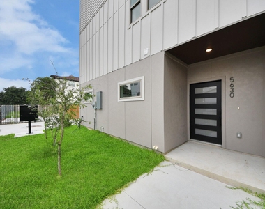 5630 Dolores Street - Photo Thumbnail 30