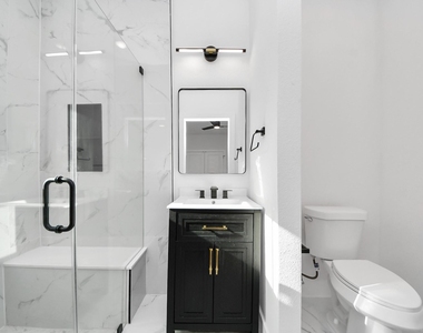 5630 Dolores Street - Photo Thumbnail 8