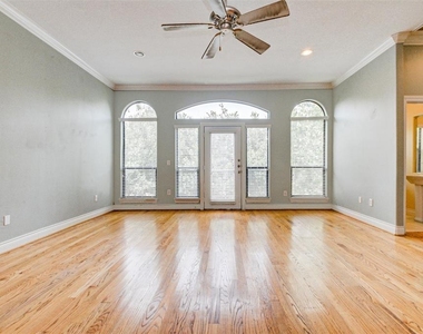 1507 Paige Street - Photo Thumbnail 21