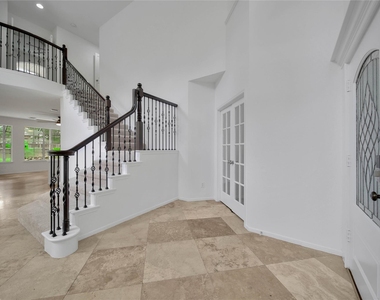 7 Churchdale Place - Photo Thumbnail 3