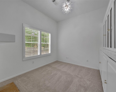 7 Churchdale Place - Photo Thumbnail 21