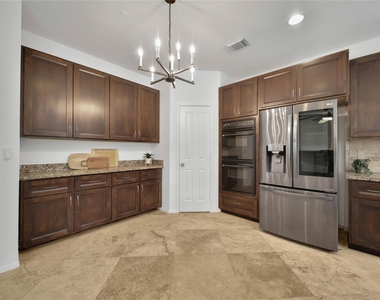 7 Churchdale Place - Photo Thumbnail 16