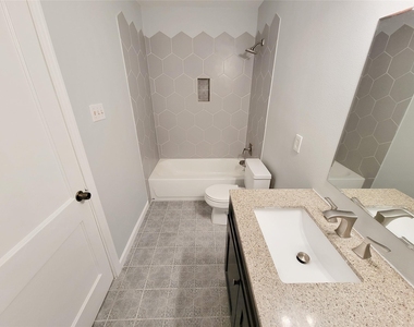 12422 Mylla Street - Photo Thumbnail 15