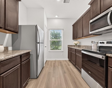 10830 Jowart Court - Photo Thumbnail 10