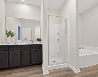 10830 Jowart Court - Photo Thumbnail 13