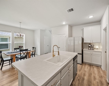 9985 Mountain Lion Lane - Photo Thumbnail 4