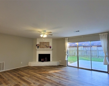 14419 Cypress Leaf Drive - Photo Thumbnail 10