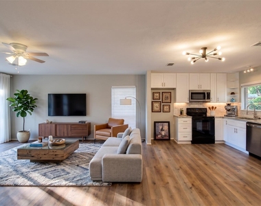 14419 Cypress Leaf Drive - Photo Thumbnail 35