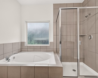 30359 Limber Pines Drive - Photo Thumbnail 32