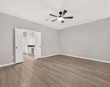 30359 Limber Pines Drive - Photo Thumbnail 28