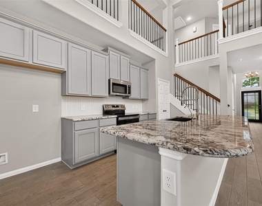 30359 Limber Pines Drive - Photo Thumbnail 18