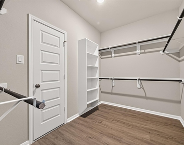 30359 Limber Pines Drive - Photo Thumbnail 34