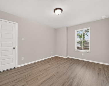 30359 Limber Pines Drive - Photo Thumbnail 47