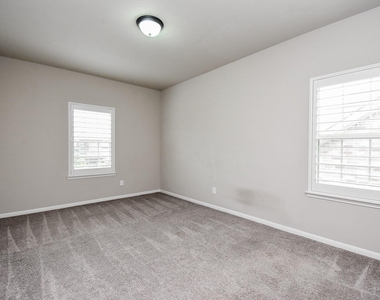 10106 Cypress Path - Photo Thumbnail 42